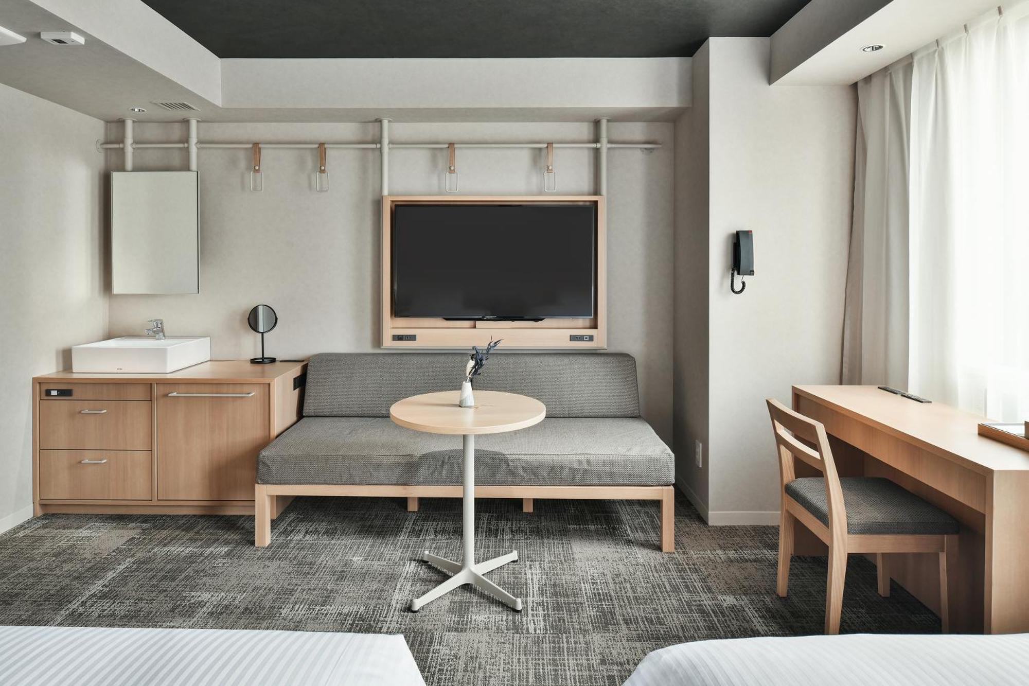 Ref Matsuyama City Station By Vessel Hotels Esterno foto