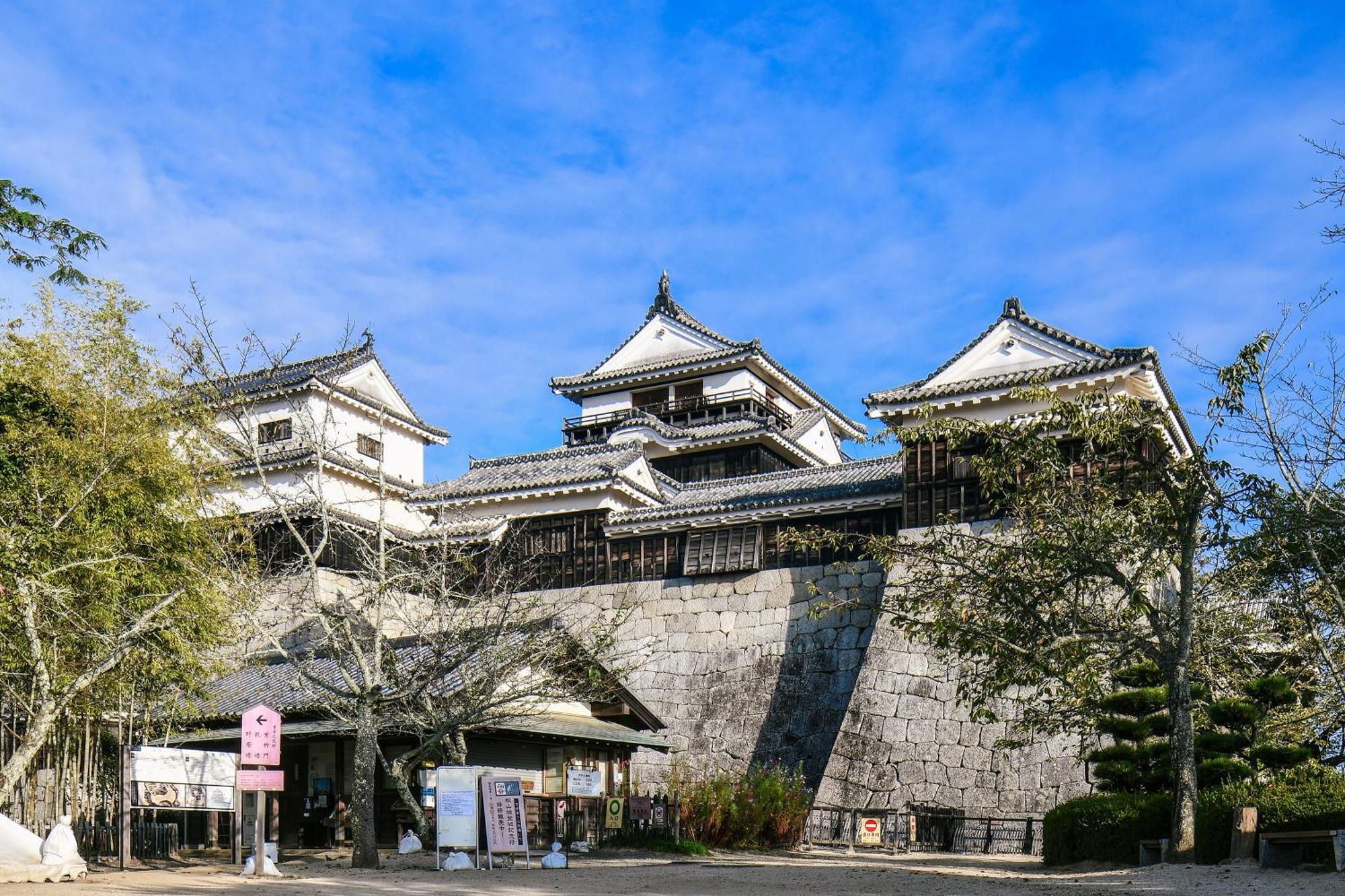 Ref Matsuyama City Station By Vessel Hotels Esterno foto